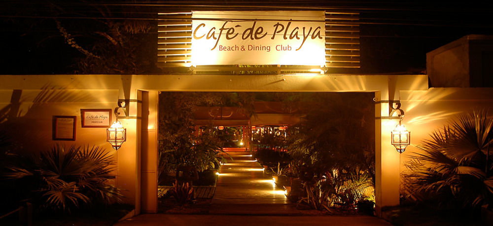 Cafe De Playa Beach Front Hotel Coco Bagian luar foto